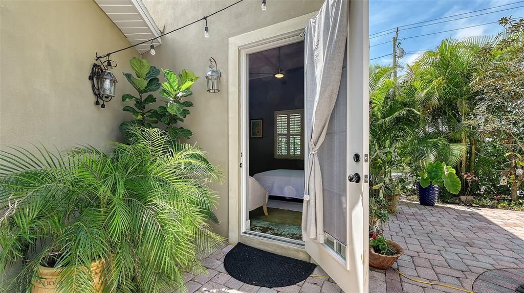 En Venta: $1,400,000 (3 camas, 3 baños, 1738 Pies cuadrados)