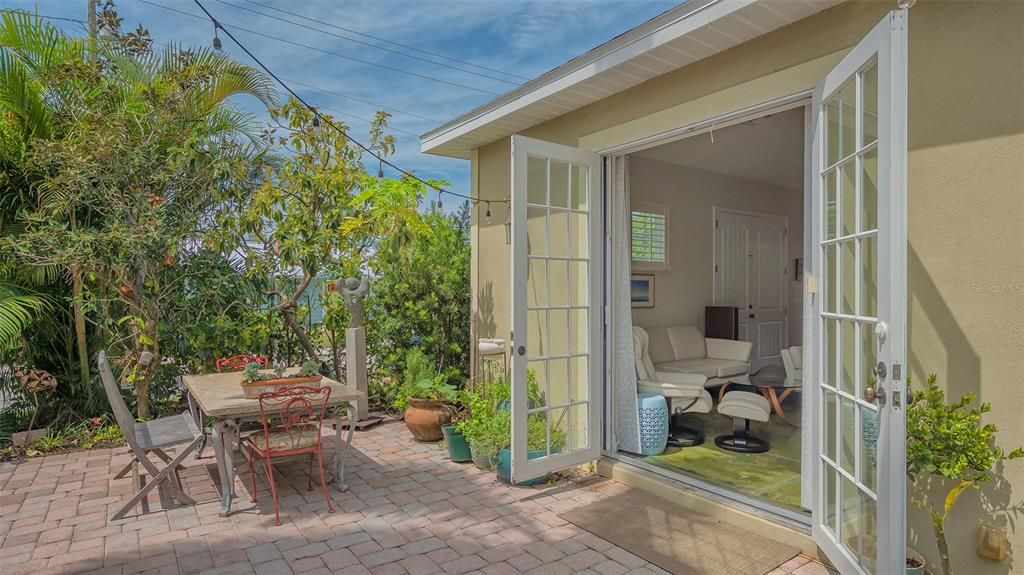 En Venta: $1,400,000 (3 camas, 3 baños, 1738 Pies cuadrados)