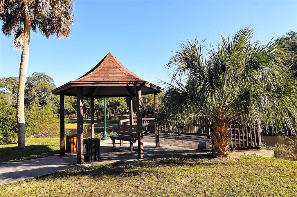 En Venta: $1,400,000 (3 camas, 3 baños, 1738 Pies cuadrados)