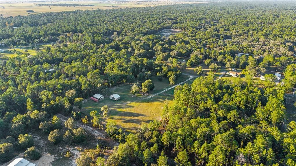 待售: $399,900 (4.70 acres)