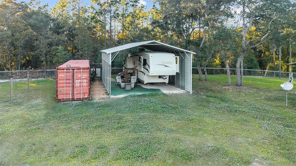 待售: $399,900 (4.70 acres)