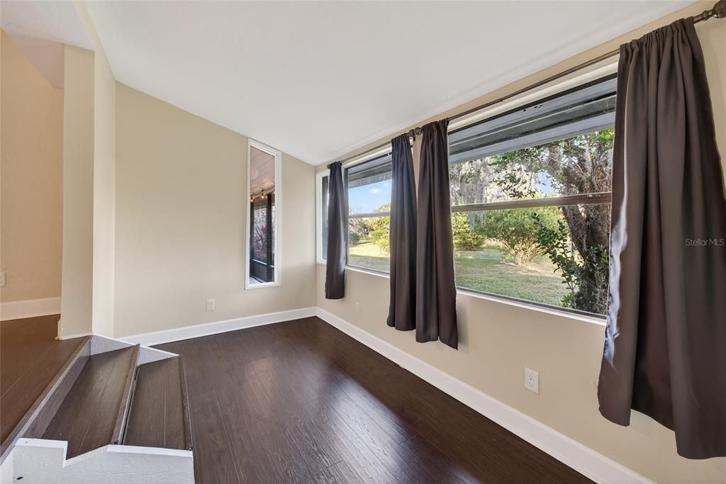 В аренду: $1,900 (3 спален, 2 ванн, 1973 Квадратных фут)