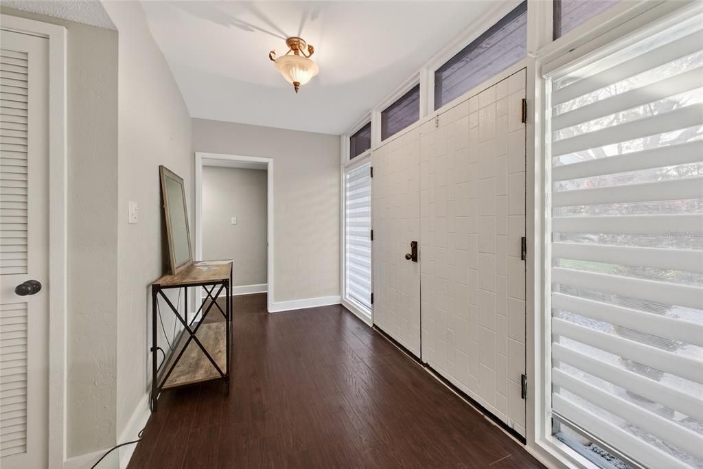 В аренду: $1,900 (3 спален, 2 ванн, 1973 Квадратных фут)