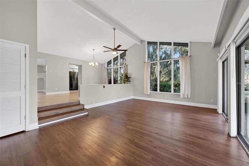 В аренду: $1,900 (3 спален, 2 ванн, 1973 Квадратных фут)