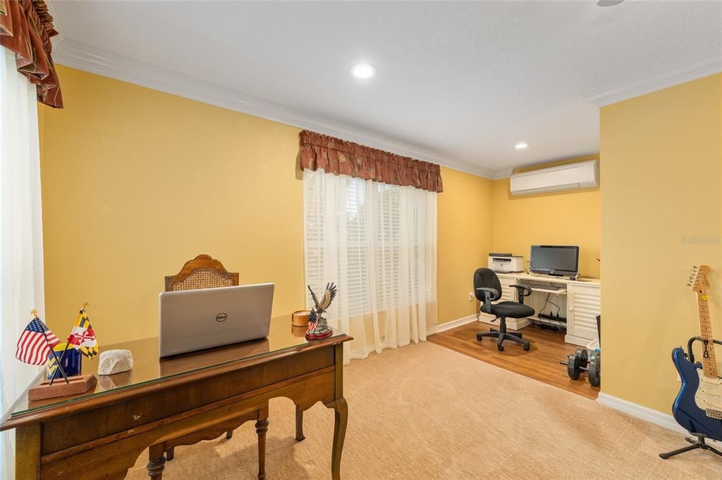 Active With Contract: $699,900 (3 beds, 2 baths, 2041 Square Feet)