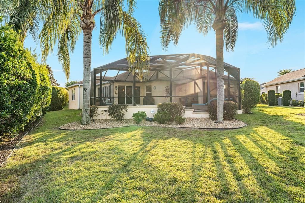 Active With Contract: $699,900 (3 beds, 2 baths, 2041 Square Feet)