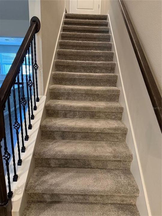 For Rent: $3,100 (3 beds, 2 baths, 1652 Square Feet)