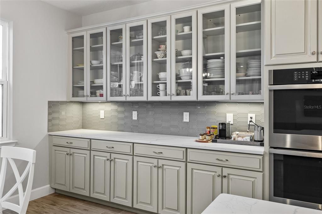 На продажу: $999,000 (5 спален, 5 ванн, 3680 Квадратных фут)