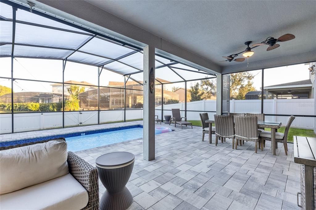 На продажу: $999,000 (5 спален, 5 ванн, 3680 Квадратных фут)