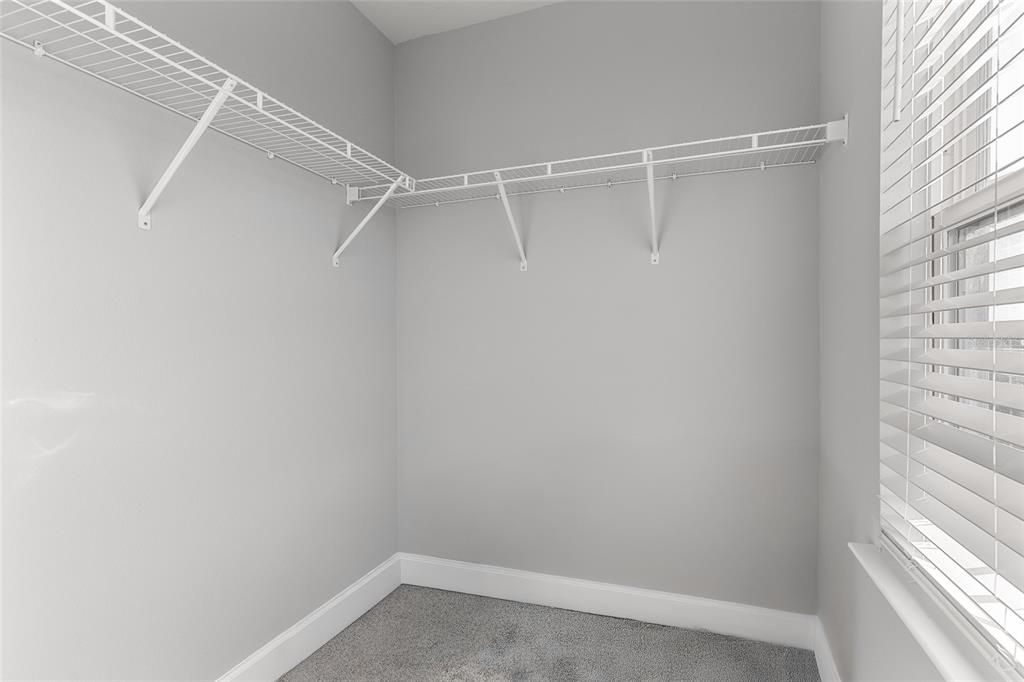 На продажу: $999,000 (5 спален, 5 ванн, 3680 Квадратных фут)