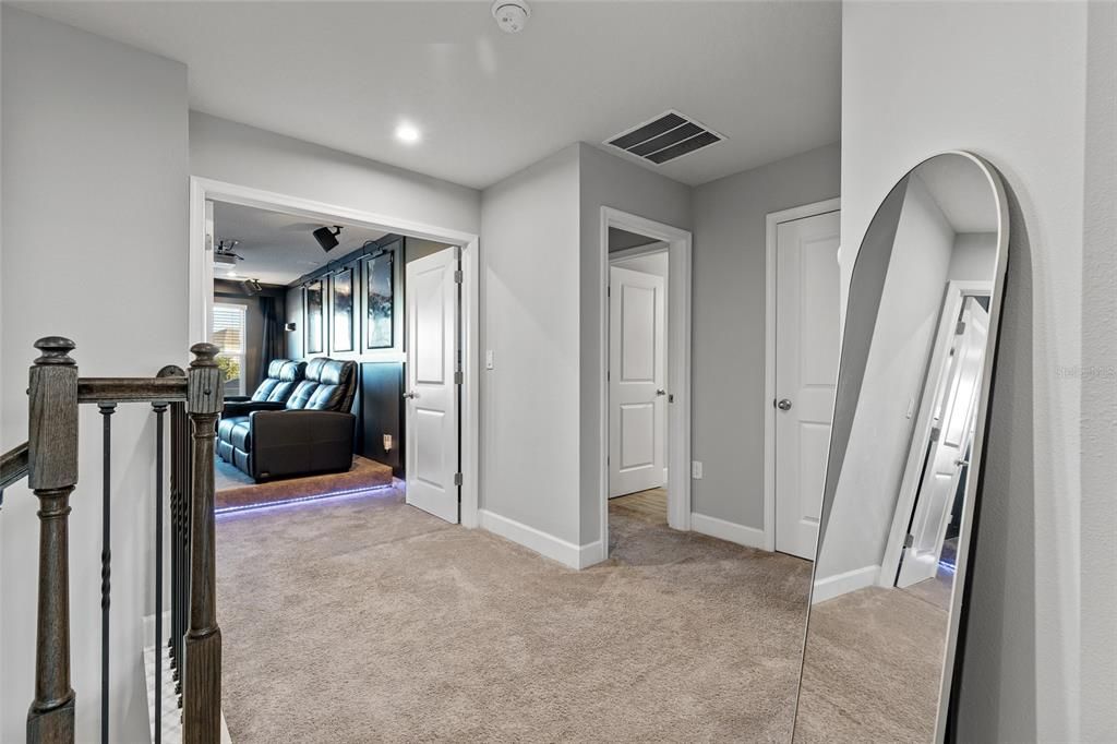 На продажу: $999,000 (5 спален, 5 ванн, 3680 Квадратных фут)