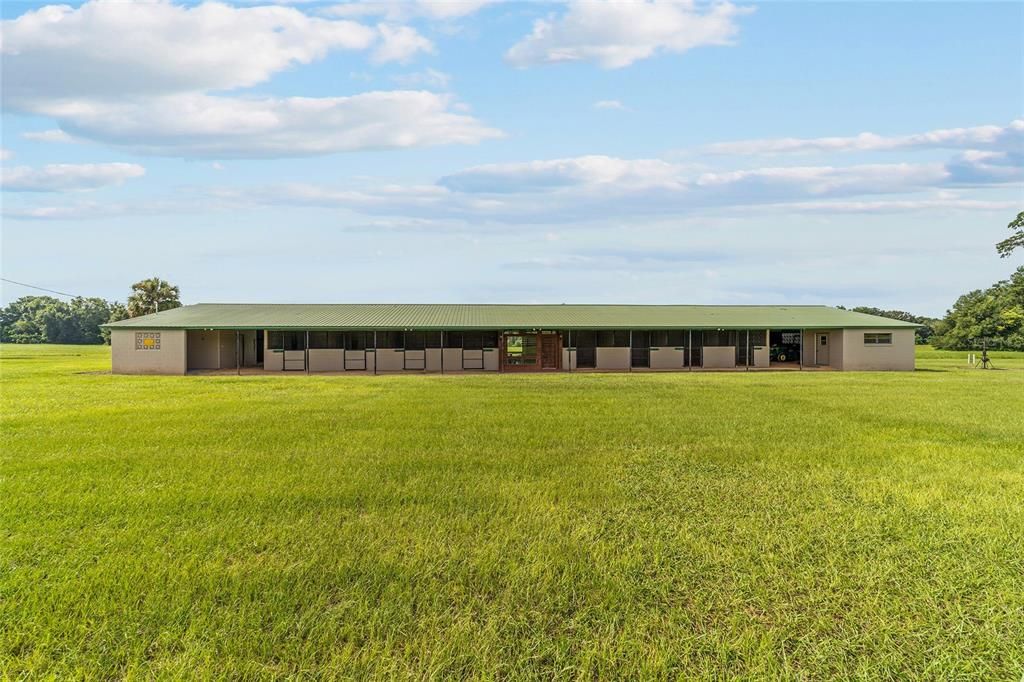 На продажу: $2,499,000 (3 спален, 2 ванн, 1296 Квадратных фут)