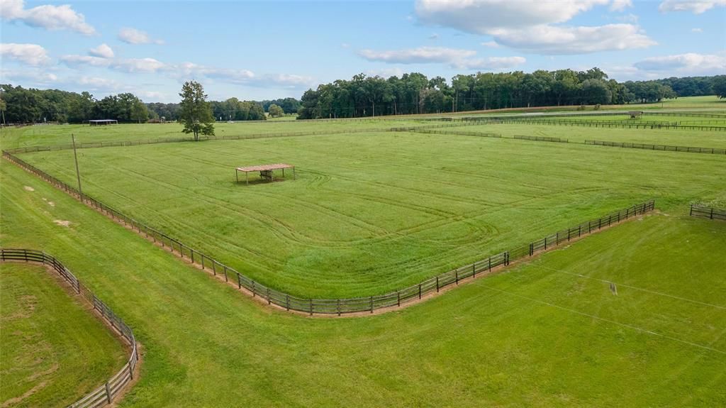 На продажу: $2,499,000 (3 спален, 2 ванн, 1296 Квадратных фут)