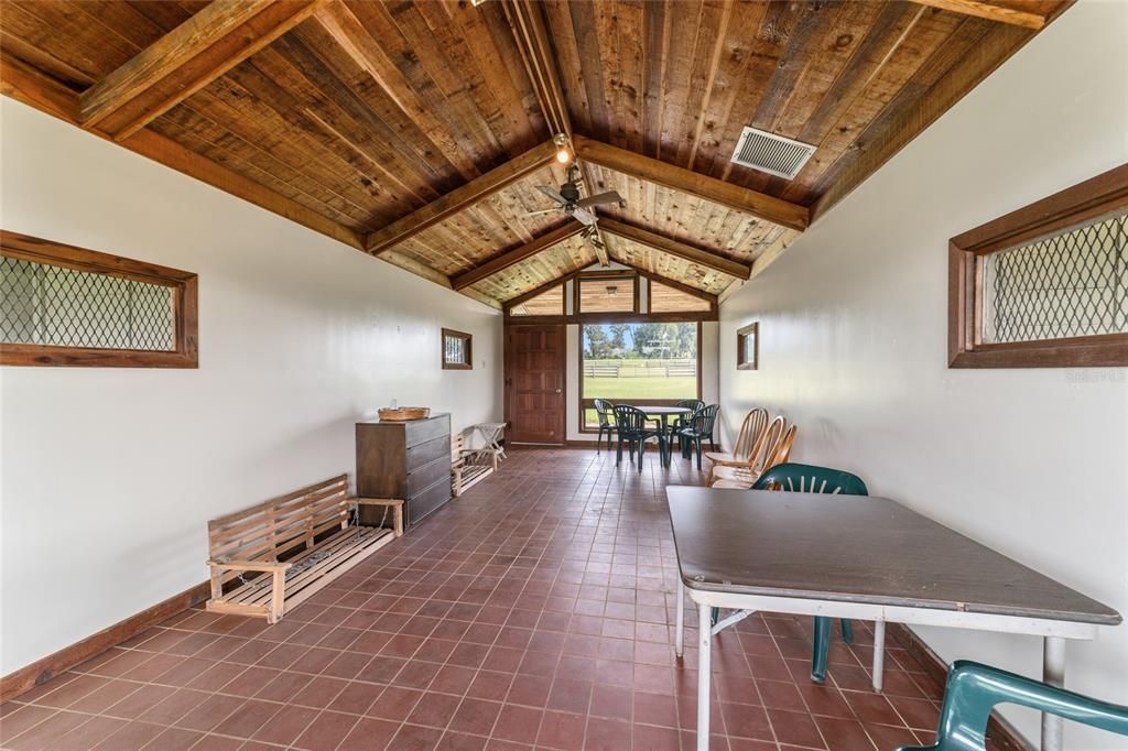 На продажу: $2,499,000 (3 спален, 2 ванн, 1296 Квадратных фут)