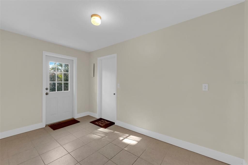 En Venta: $495,000 (3 camas, 2 baños, 2496 Pies cuadrados)