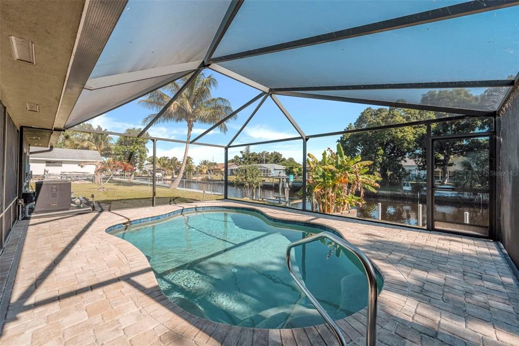 En Venta: $495,000 (3 camas, 2 baños, 2496 Pies cuadrados)