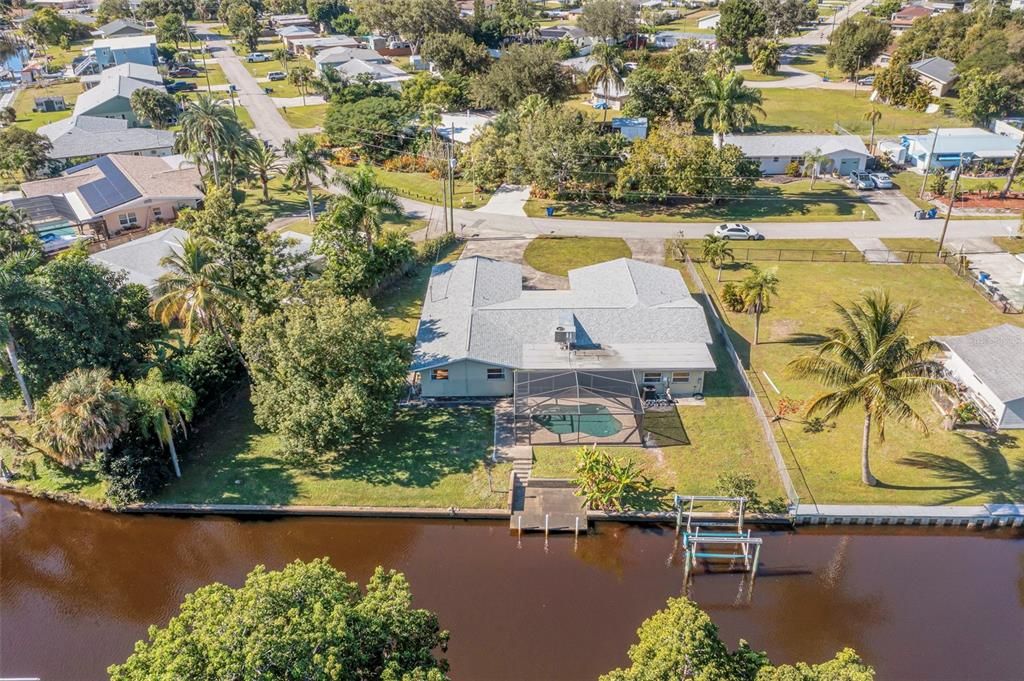 En Venta: $495,000 (3 camas, 2 baños, 2496 Pies cuadrados)