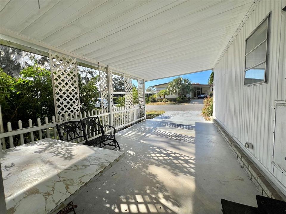 待售: $109,000 (2 贝兹, 2 浴室, 1056 平方英尺)