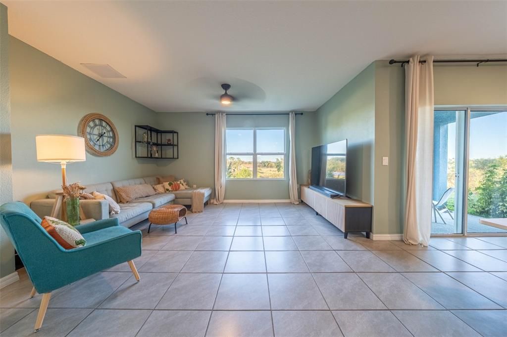 出租: $1,995 (4 贝兹, 2 浴室, 1867 平方英尺)