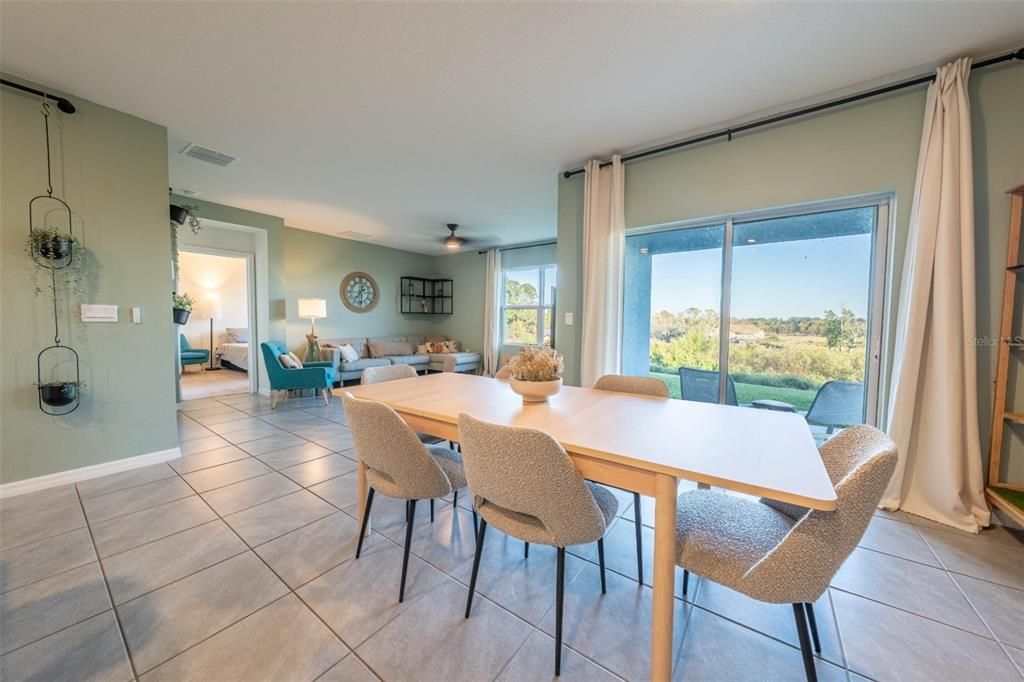 出租: $1,995 (4 贝兹, 2 浴室, 1867 平方英尺)