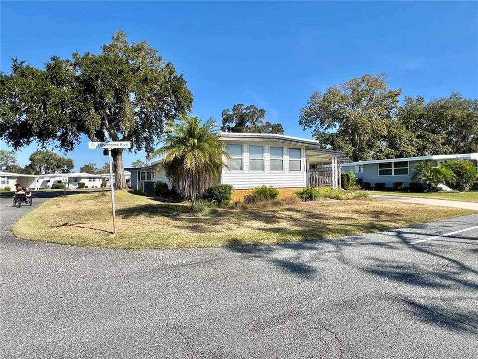 На продажу: $79,000 (2 спален, 2 ванн, 1264 Квадратных фут)