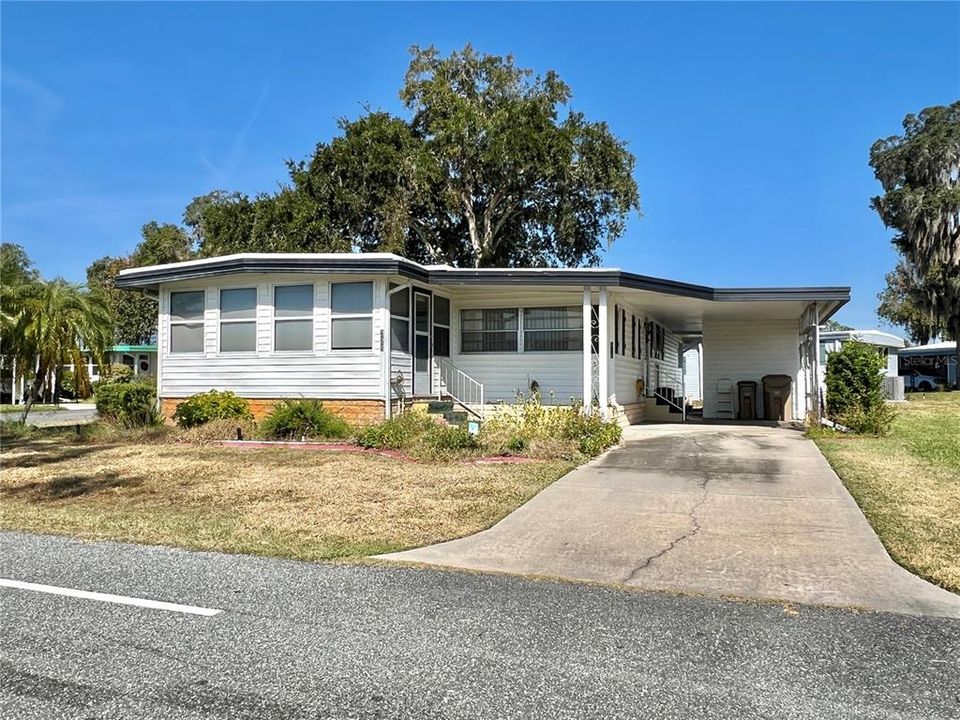 На продажу: $79,000 (2 спален, 2 ванн, 1264 Квадратных фут)