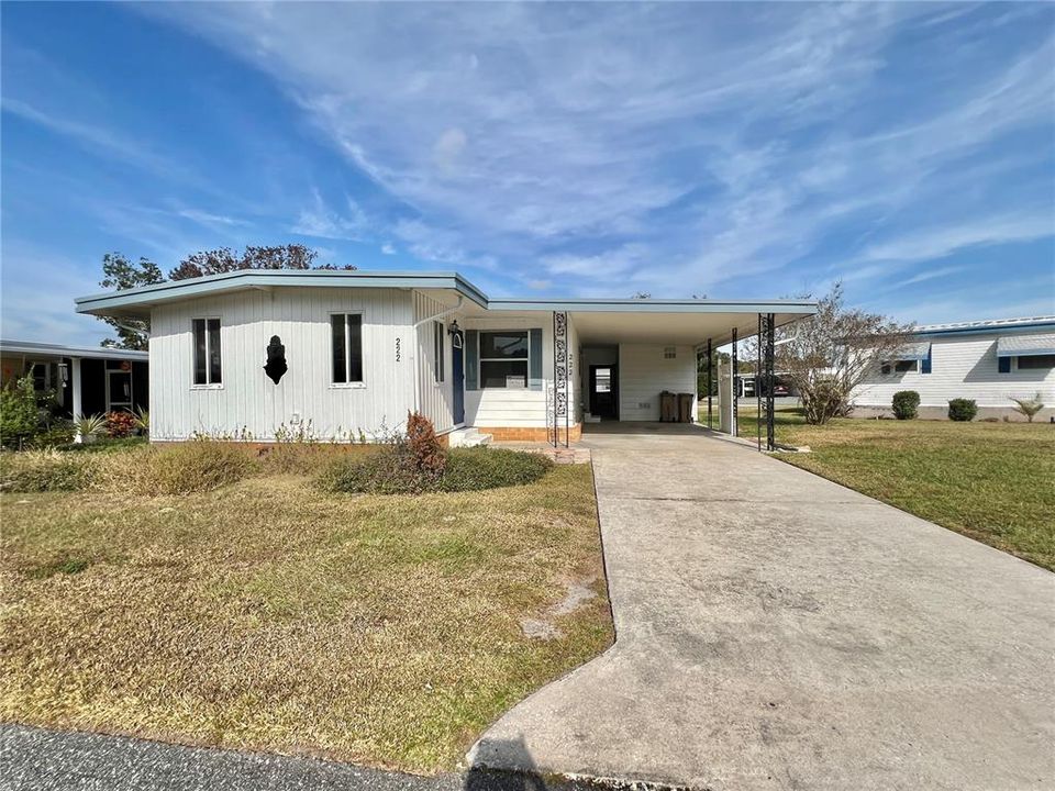 For Sale: $131,000 (2 beds, 2 baths, 1320 Square Feet)