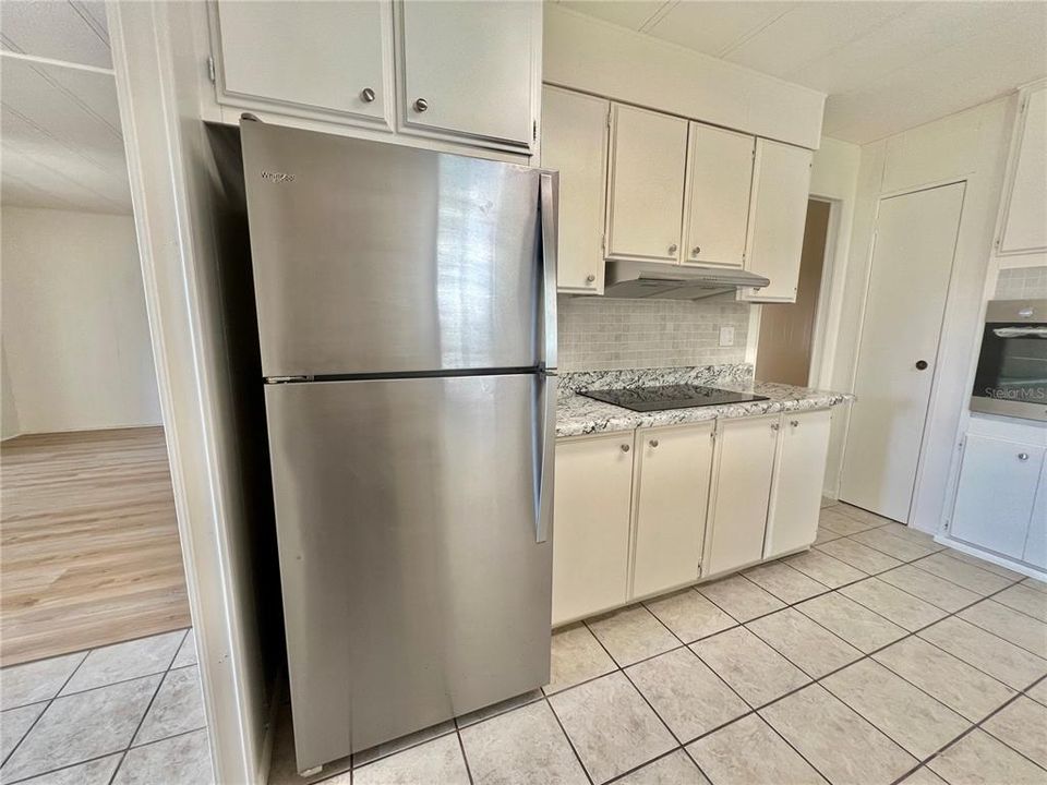 For Sale: $131,000 (2 beds, 2 baths, 1320 Square Feet)