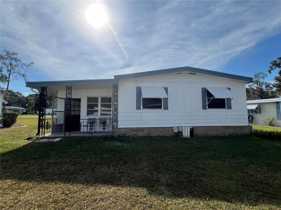 For Sale: $131,000 (2 beds, 2 baths, 1320 Square Feet)