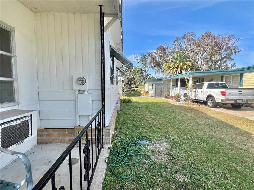 For Sale: $131,000 (2 beds, 2 baths, 1320 Square Feet)