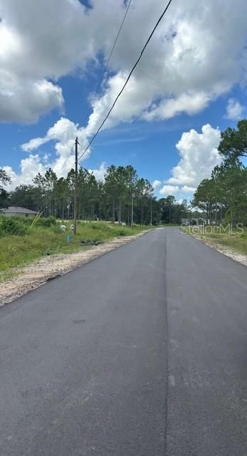 待售: $39,900 (0.17 acres)