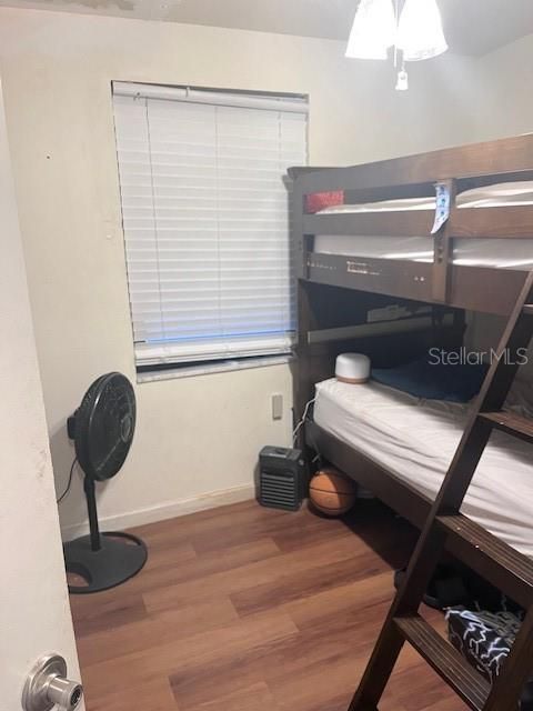 For Sale: $369,900 (4 beds, 2 baths, 1667 Square Feet)