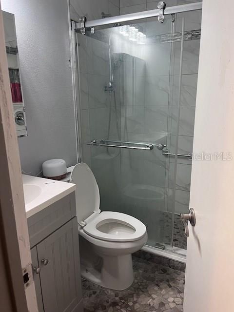 For Sale: $369,900 (4 beds, 2 baths, 1667 Square Feet)