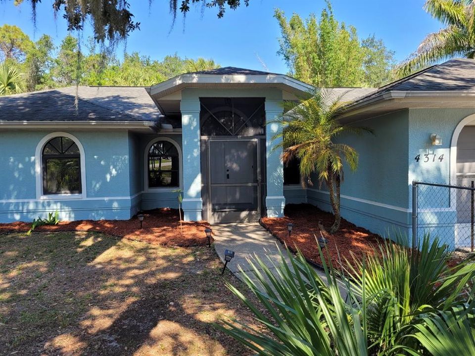 For Rent: $1,795 (3 beds, 2 baths, 1831 Square Feet)