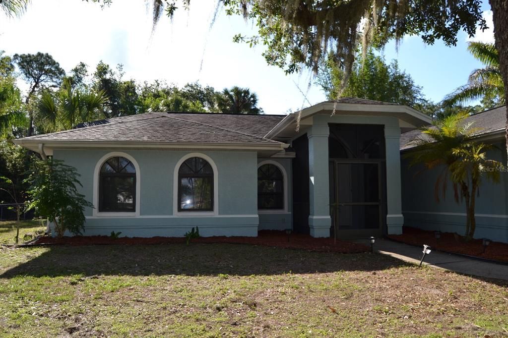 For Rent: $1,795 (3 beds, 2 baths, 1831 Square Feet)