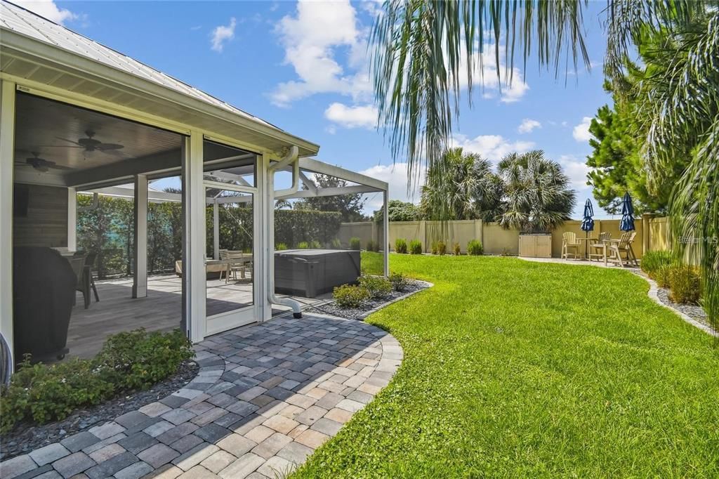 待售: $489,000 (1 贝兹, 1 浴室, 750 平方英尺)