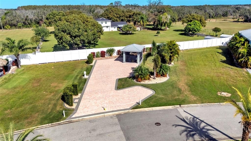 待售: $229,900 (0.12 acres)