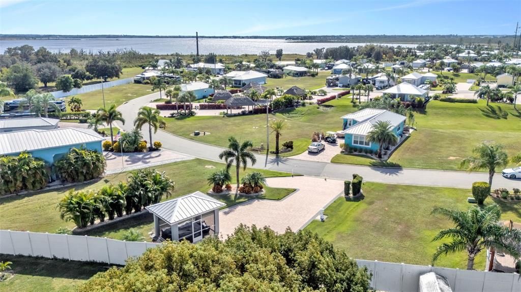 待售: $229,900 (0.12 acres)