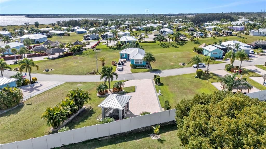 待售: $229,900 (0.12 acres)