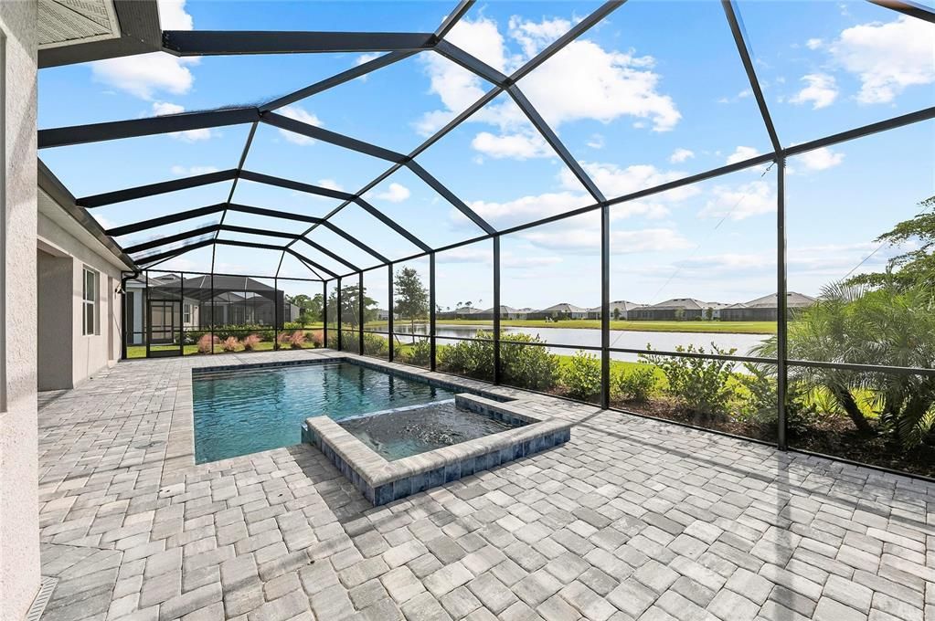 Active With Contract: $899,000 (3 beds, 2 baths, 2424 Square Feet)