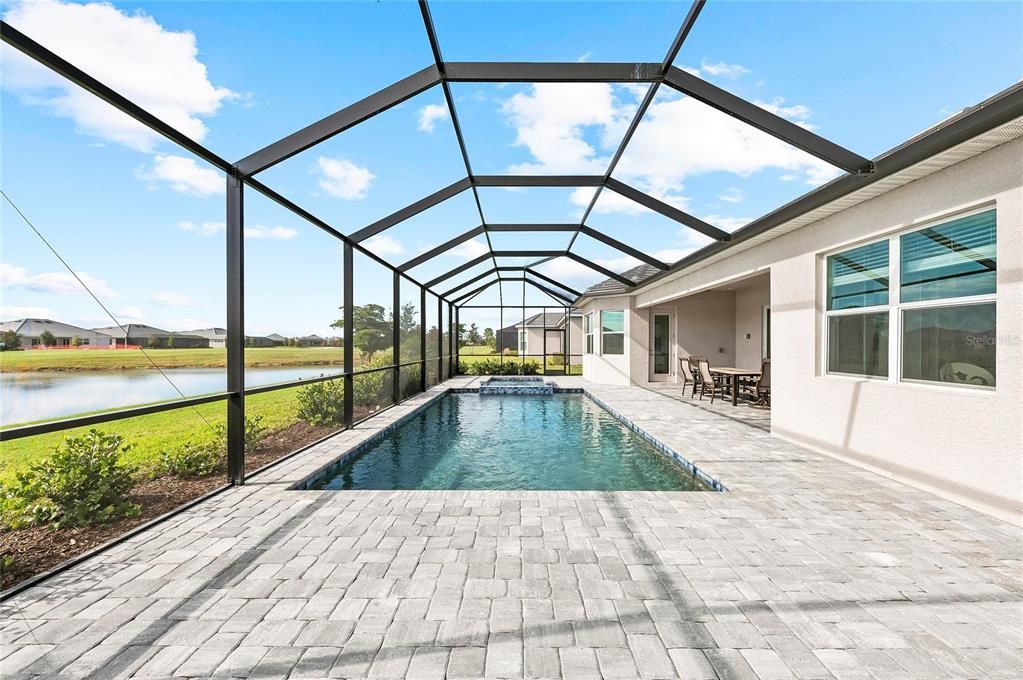 Active With Contract: $899,000 (3 beds, 2 baths, 2424 Square Feet)