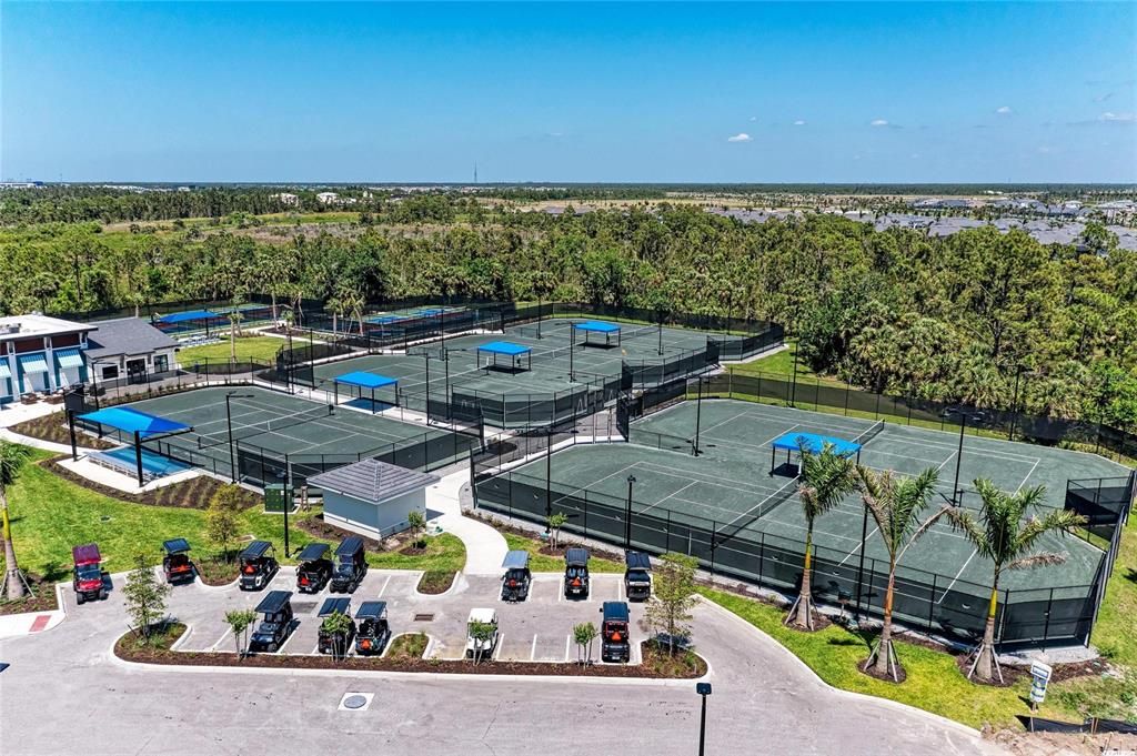 Active With Contract: $899,000 (3 beds, 2 baths, 2424 Square Feet)