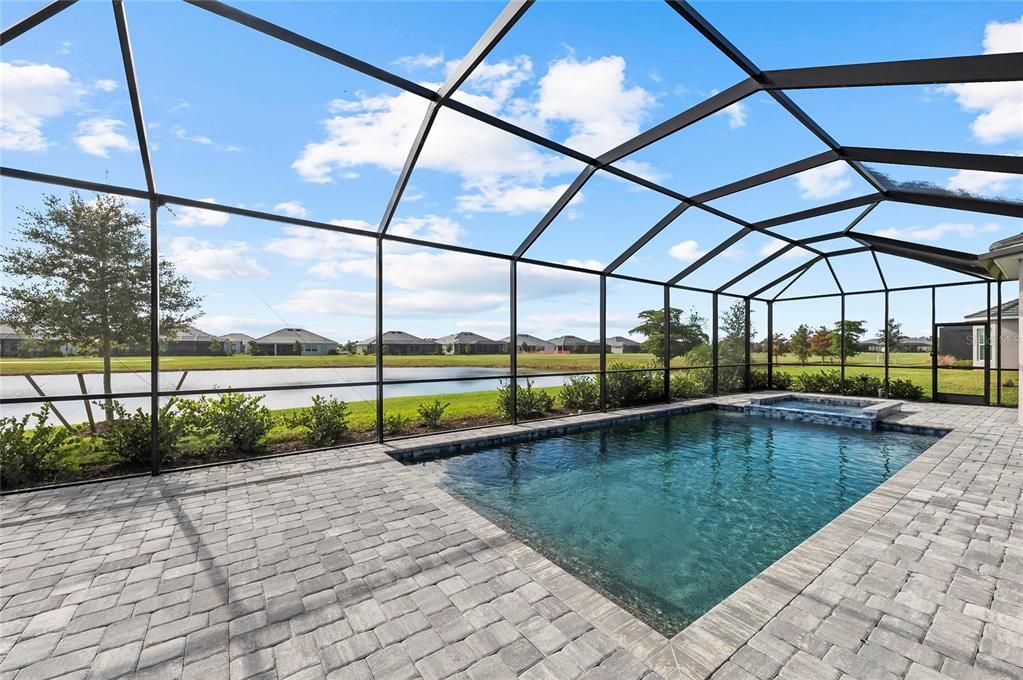 Active With Contract: $899,000 (3 beds, 2 baths, 2424 Square Feet)