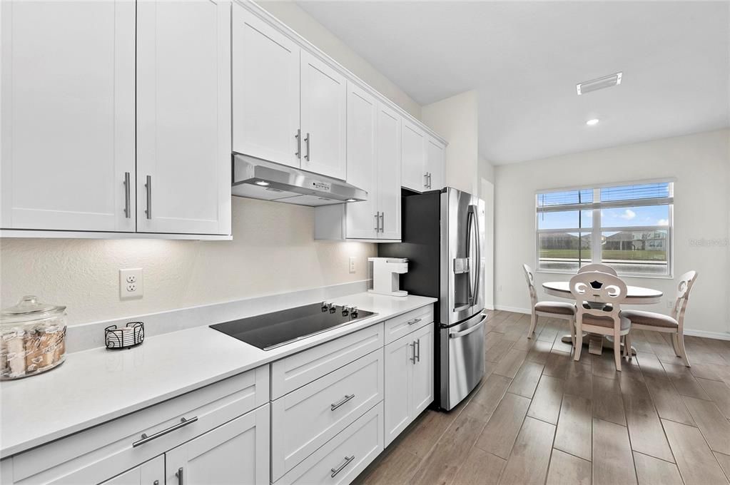 Active With Contract: $899,000 (3 beds, 2 baths, 2424 Square Feet)