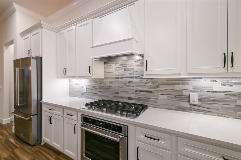 En Venta: $1,249,000 (3 camas, 3 baños, 2875 Pies cuadrados)