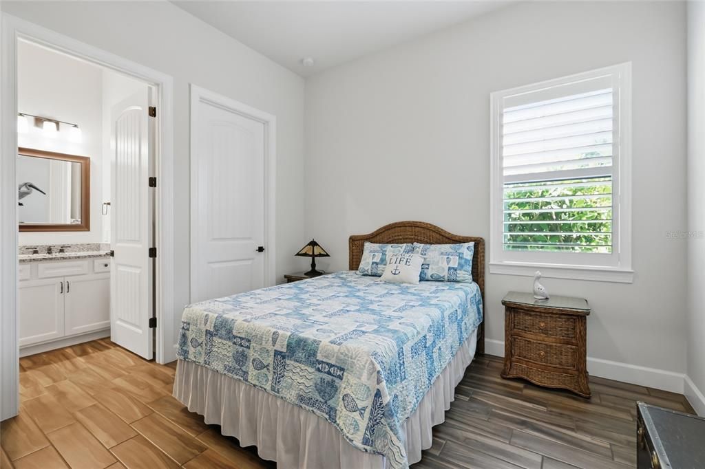 En Venta: $1,249,000 (3 camas, 3 baños, 2875 Pies cuadrados)