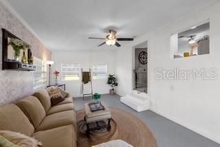 На продажу: $319,900 (3 спален, 2 ванн, 1176 Квадратных фут)