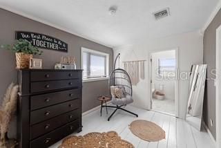 На продажу: $319,900 (3 спален, 2 ванн, 1176 Квадратных фут)