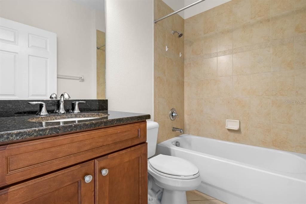 En Venta: $289,000 (3 camas, 2 baños, 1524 Pies cuadrados)