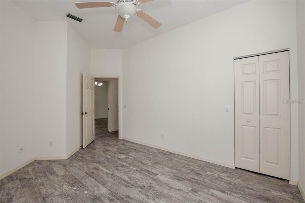 En Venta: $399,000 (3 camas, 2 baños, 1698 Pies cuadrados)